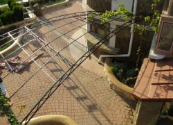 Девочка погибла при падении с высоты на Ставрополье