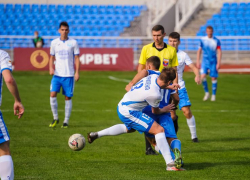 «Орлы» заклевали «барсов»: подводим итоги 14 футбольной недели на юге России