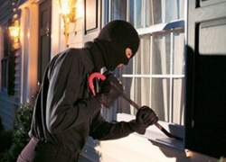 В Буденновском районе мужчина обворовал предприятие