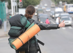 Трое мужчин избили и ограбили автостопщика на Ставрополье