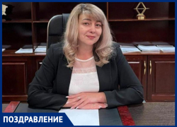 Свой день рождения отмечает глава Петровского округа Наталья Конкина