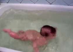 Годовалый мальчик утонул в ванной, пока мать праздновала его день рождения на Ставрополье 