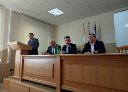 На Ставрополье обсудили перспективы грантовой поддержки фермерства