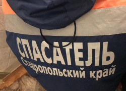 Тело 72-летней женщины в квартире нашли спасатели в Ставрополе