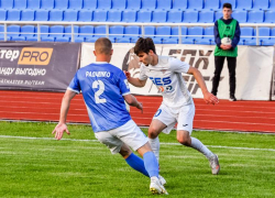 Футболисты «Ессентуков» в стартовой игре сезона не преподнесли неприятный сюрприз «биологам»