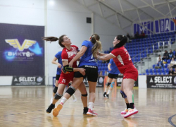 «Лисья» западня: гандболистки «Ставрополья» потерпели сенсационное домашнее поражение