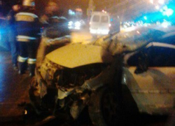 В Пятигорске на "несчастливой остановке" загорелся автомобиль