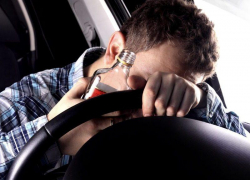 В Кировском округе пьяный водитель притворился пассажиром