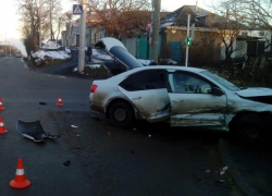 Четыре 18-летних студента оказались в больнице после ДТП в Ставрополе