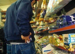 Полицейские задержали вора-сладкоежку