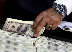 Минераловодские таможенники пресекли незаконный вывод средств за границу