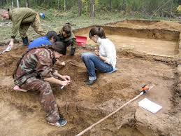 Археологи проведут лекции в свой профессиональный праздник