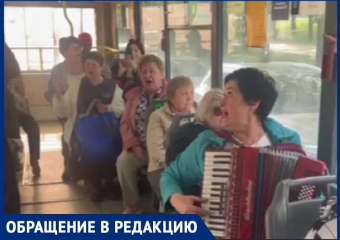 Певцы оккупировали троллейбус 1 в Ставрополе на Первомай 
