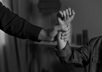 За изнасилование четырехлетней дочери задержали жителя Ставрополя 