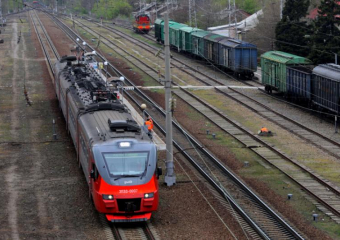 Из-за подрыва на железной дороге задерживается поезд из Москвы в Кисловодск