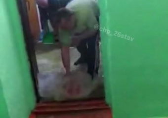 Причиной потопа в одной из многоэтажек Ставрополя стал голубь