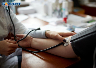 Иммунизацией без уколов, поиском медиков и подготовкой волонтеров занялся минздрав Ставрополья