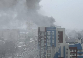 Из многоэтажки при пожаре в Ставрополе спасли семь человек