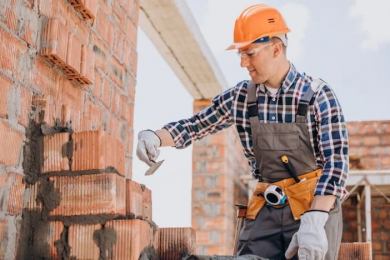 Бригада плотников-бетонщиков в строительную фирму, з/п высокая