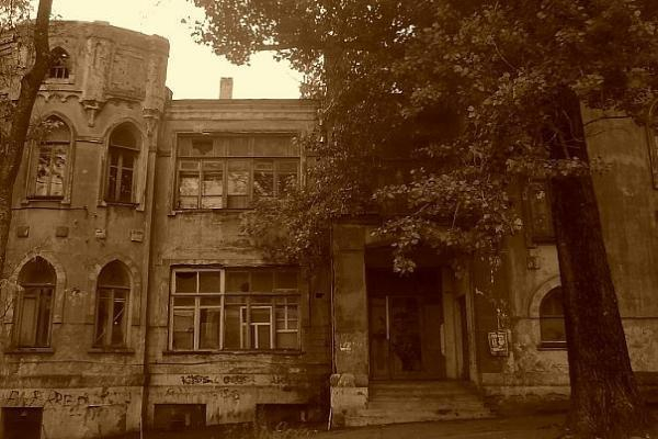 Знаменитый дом с привидениями в центре Ставрополя отреставрирует за 32 млн рублей арендатор
