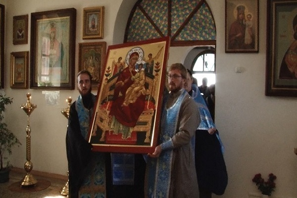 На Ставрополье привезли Чудотворную икону Божией Матери Всецарицы