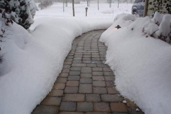 Власти Ставрополья услышали жалобы жителей на уборку территорий от снега и льда