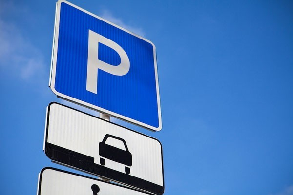 На время студвесны в Ставрополе организуют дополнительные парковки