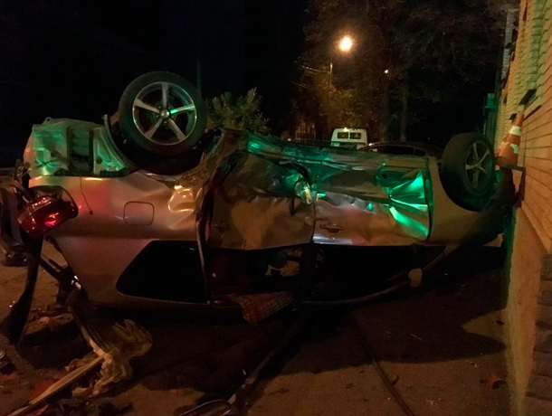 Любитель «проскочить на красный» спровоцировал смертельно опасную ситуацию на дороге в Ставрополе