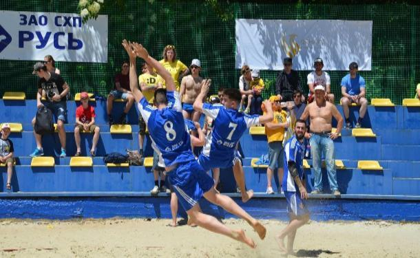 В Ставрополе стартовал чемпионат России по пляжному гандболу