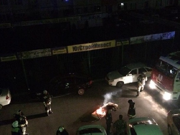 Окурок залетел в окно квартиры и поджог матрас в Ставрополе