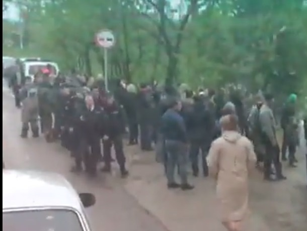 Печальные кадры эвакуации жителей подтопленной станицы на Ставрополье сняли на видео