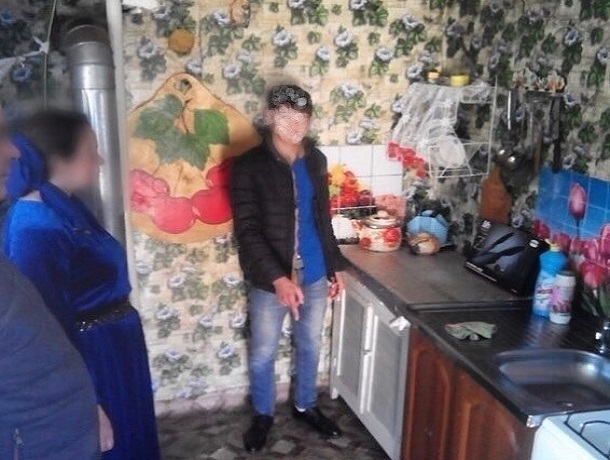 «В гостях у бабушки»: опасный эксперимент с ножом вылился подростку в уголовное дело на Ставрополье