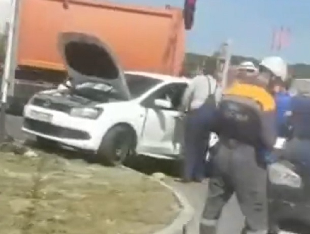 Жесткая авария с участием двух «легковушек» произошла в Ставрополе