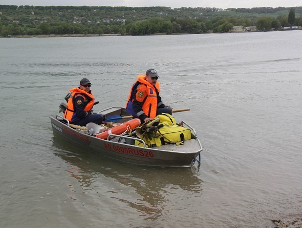 Тела двух утонувших мужчин вытащили из водоемов в Ставропольском крае