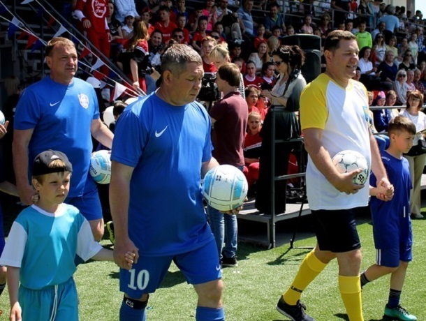 Сборной России на зависть: команда правительства Ставрополья продолжает выигрывать футбольные матчи у своих соперников