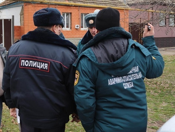 Труп мужчины в доме нашли спасатели на Ставрополье