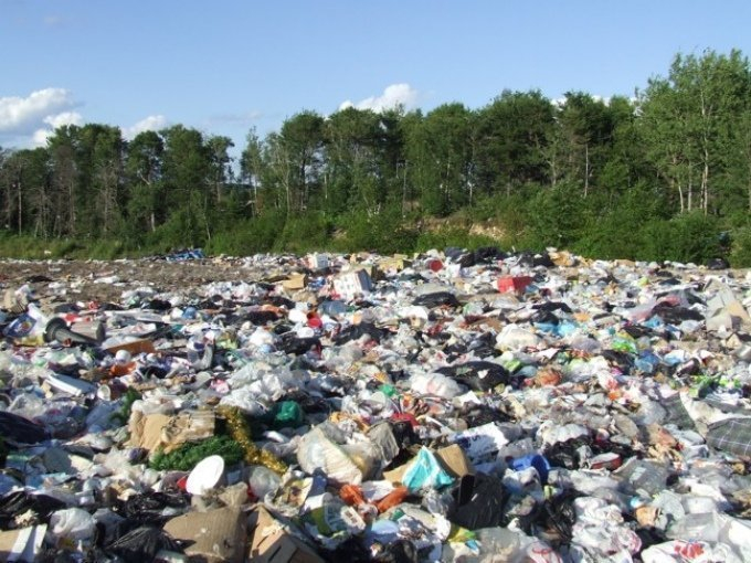 Кисловодчане продолжают бороться с огромной свалкой мусора