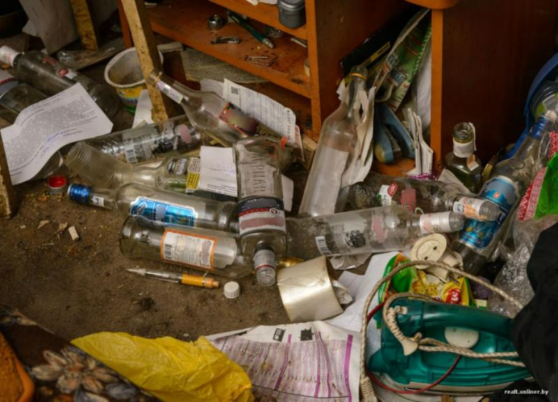 «Пришли в дом, а там хаос»: родителей погибшего на качелях в Ставрополе мальчика нашли пьяными