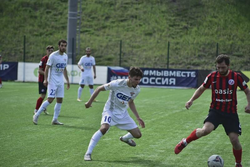 Футболисты «Ессентуков» как бы дома проиграли во втором туре первенства России в станице Павловской