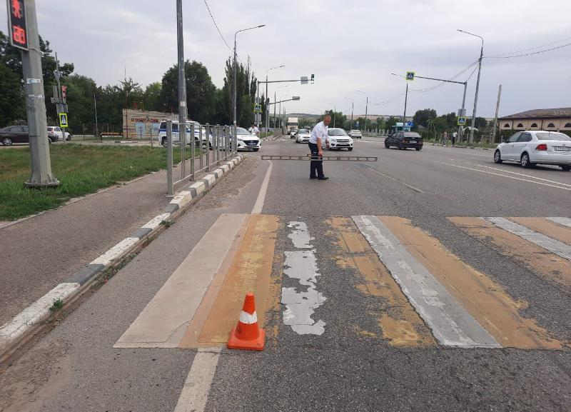На Ставрополье водитель грузовика сбил ребенка на велосипеде и скрылся с места