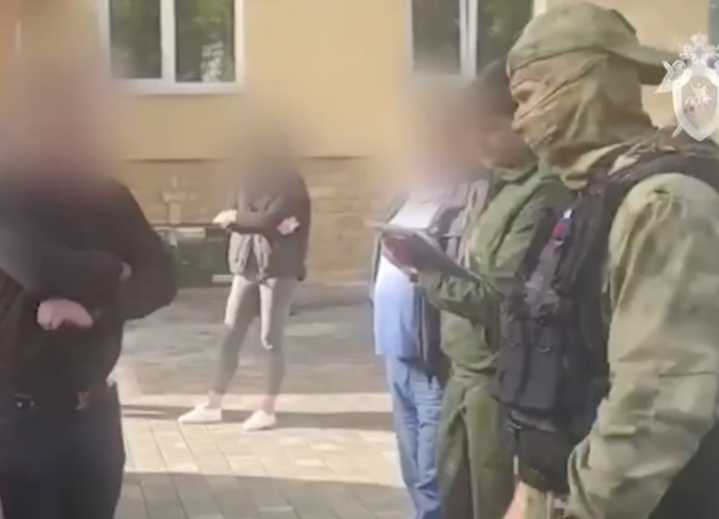 Появилось видео задержания депутата-владельца сети нелегальных заправок в Кисловодске