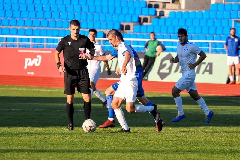 Ставропольское «Динамо» в ноябре покинули пять футболистов