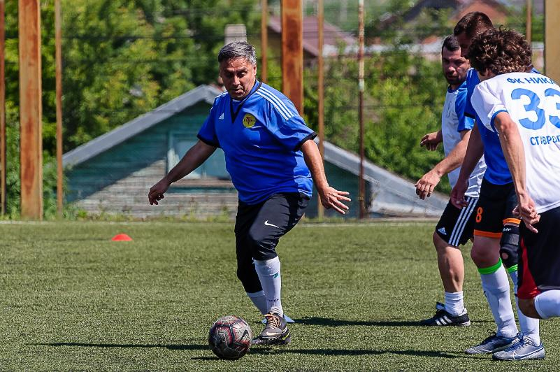После 3 тура первенства Ставрополья среди ветеранов по футболу группы обрели единоличных лидеров