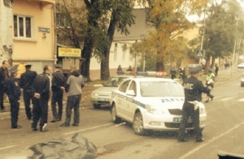 В Ставрополе на улице Голенева пассажирский ПАЗик сбил пешехода