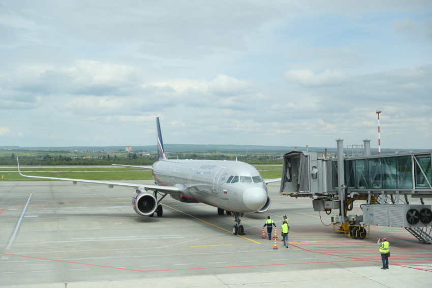 Семь рейсов в аэропорту Минеральных Вод отстают от графика