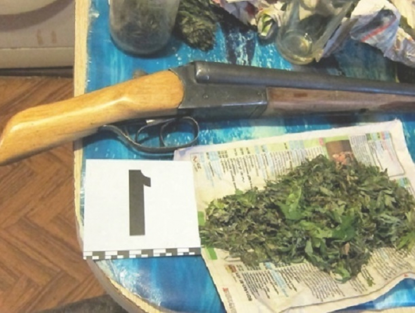 "Оружейного барона» с боеприпасами и марихуанной задержали на Ставрополье