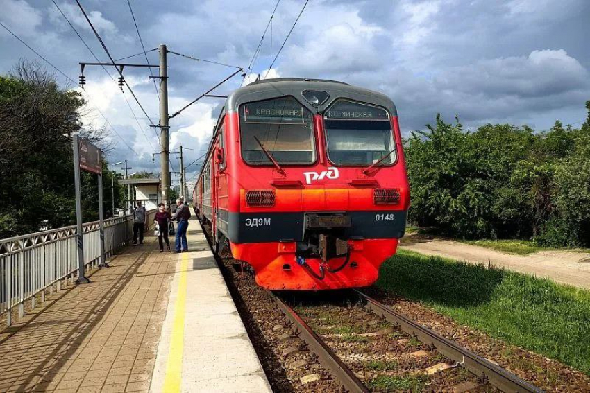 Женщину сбил поезд на Ставрополье