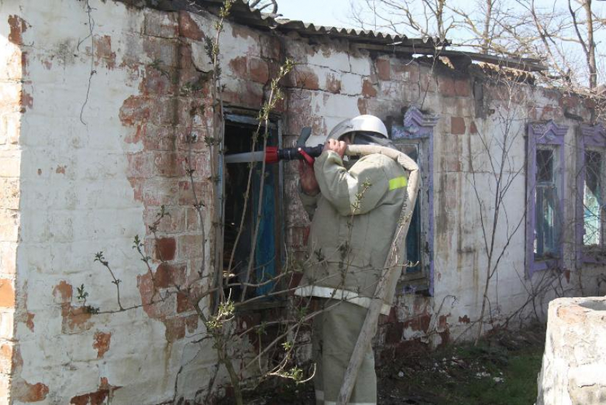 В Георгиевском районе в собственном доме от пожара погиб инвалид