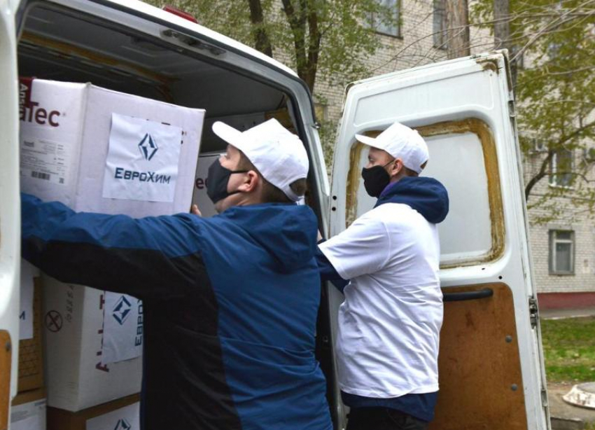 Волонтеры «ЕвроХима» продолжают помогать Невинномысску   