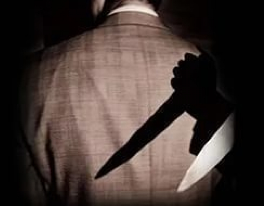 В юго-западном районе Ставрополя на двоих мужчин напали с ножом